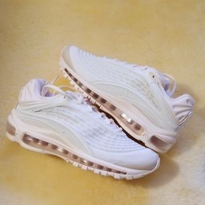 🆕️ Nike Air Max Deluxe SE